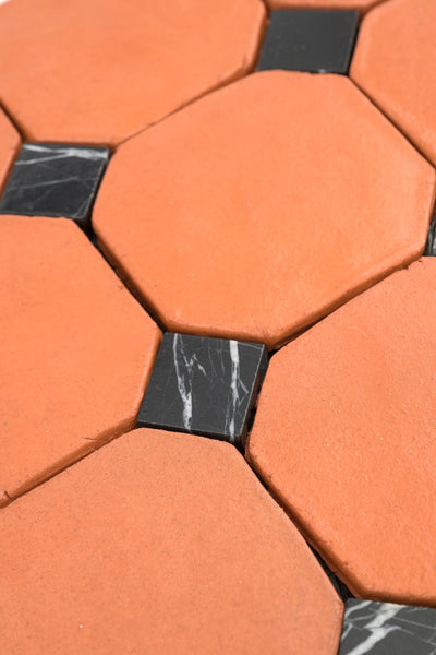Octagon Canter 4" & Lyonnaise Black Marble